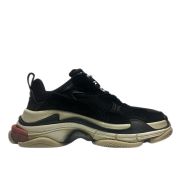  Paris Triple S Trainer Black for Sale